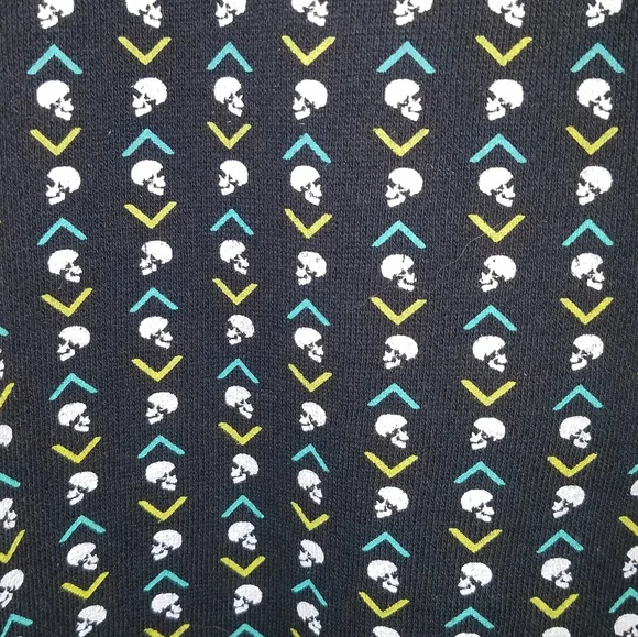 Skull Hoodie - Picture 6 of 6